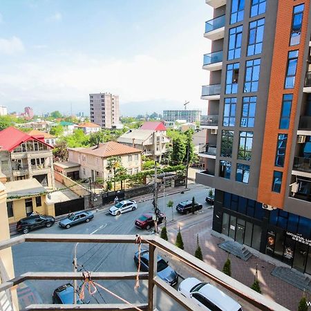 Hotel Batumi Inn 외부 사진