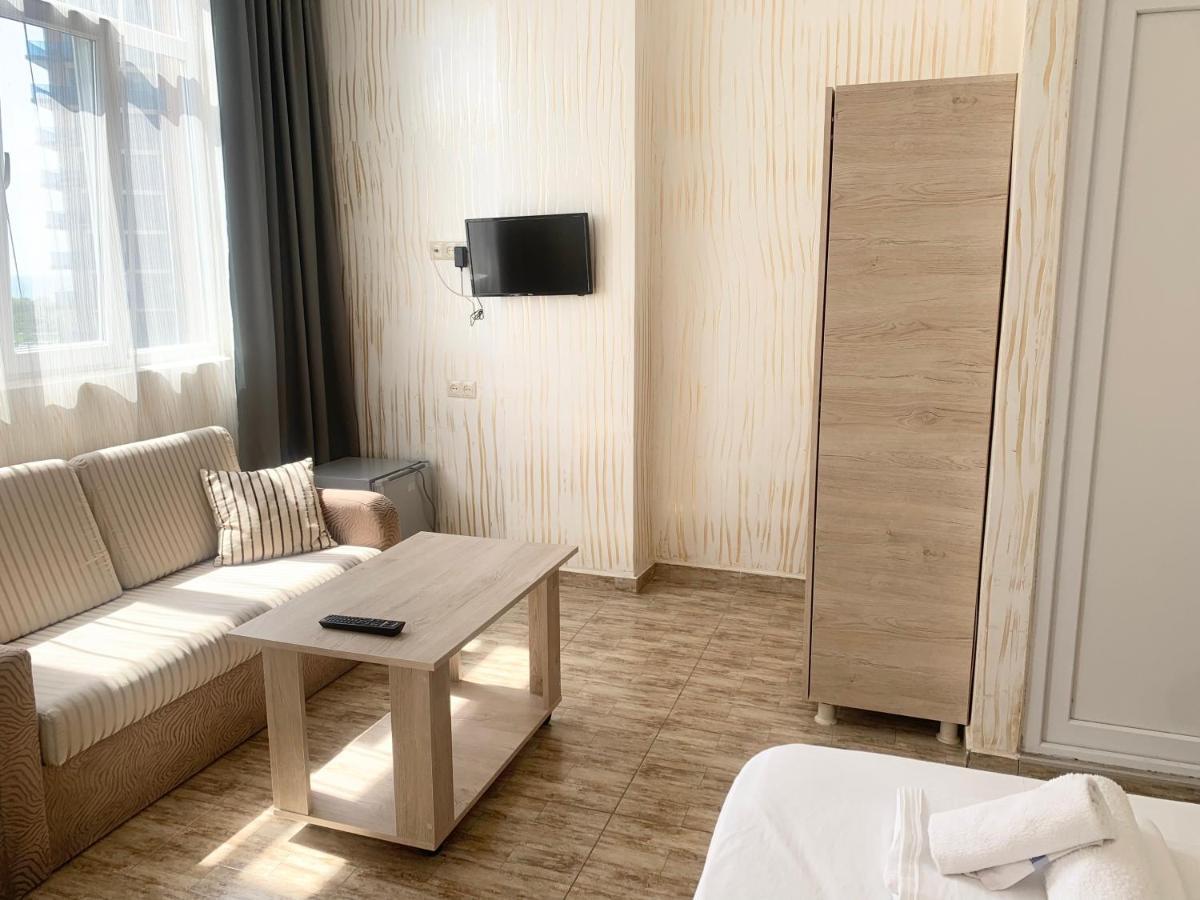Hotel Batumi Inn 외부 사진