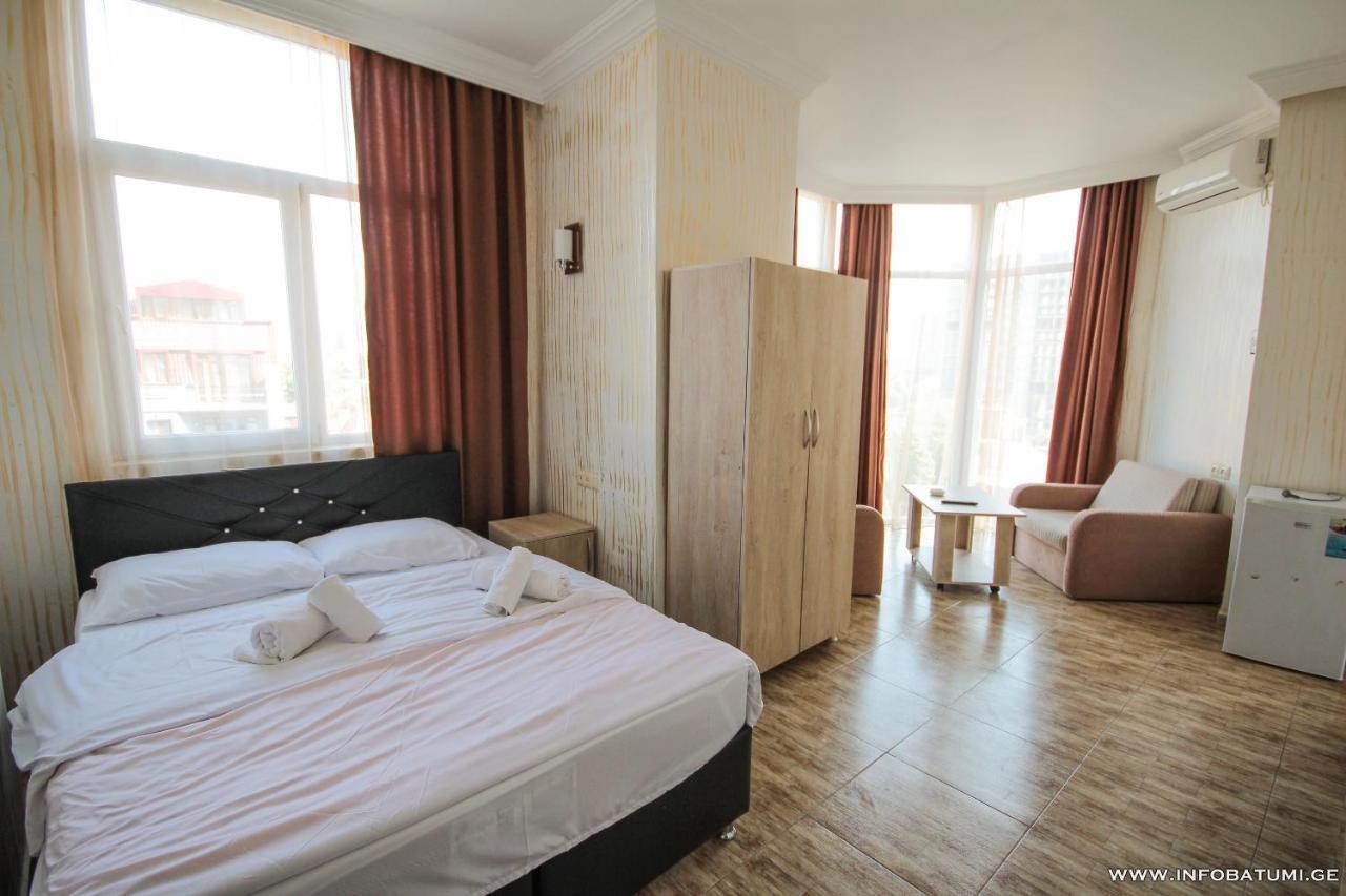 Hotel Batumi Inn 외부 사진