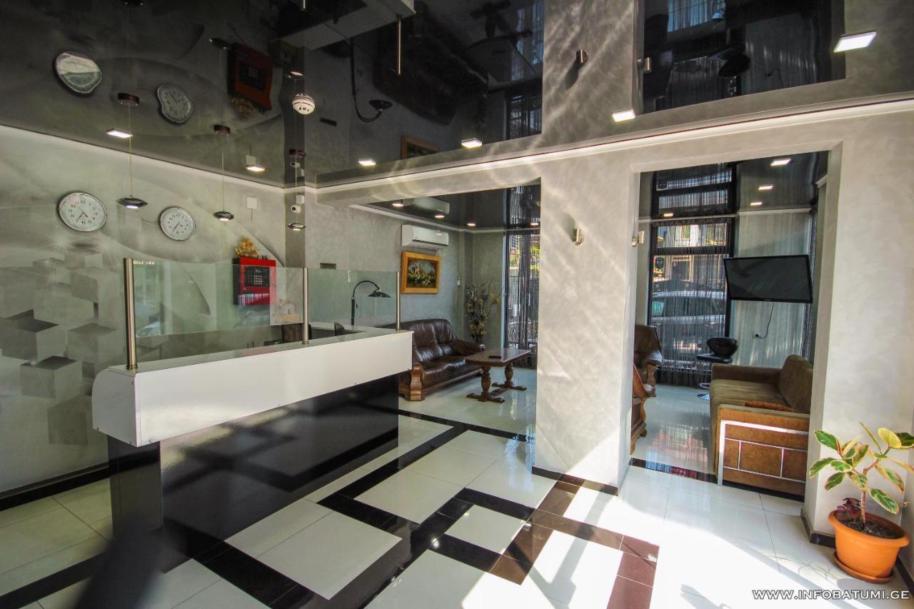 Hotel Batumi Inn 외부 사진