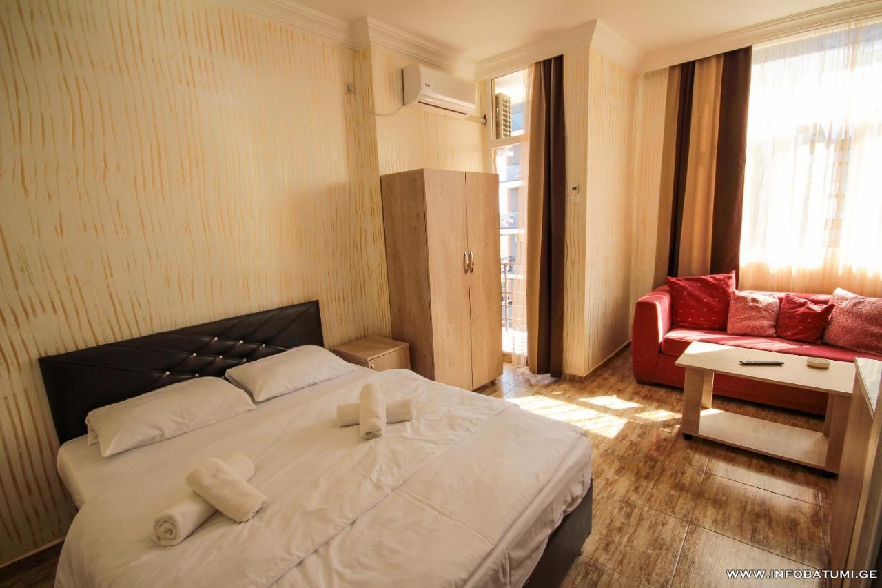 Hotel Batumi Inn 외부 사진