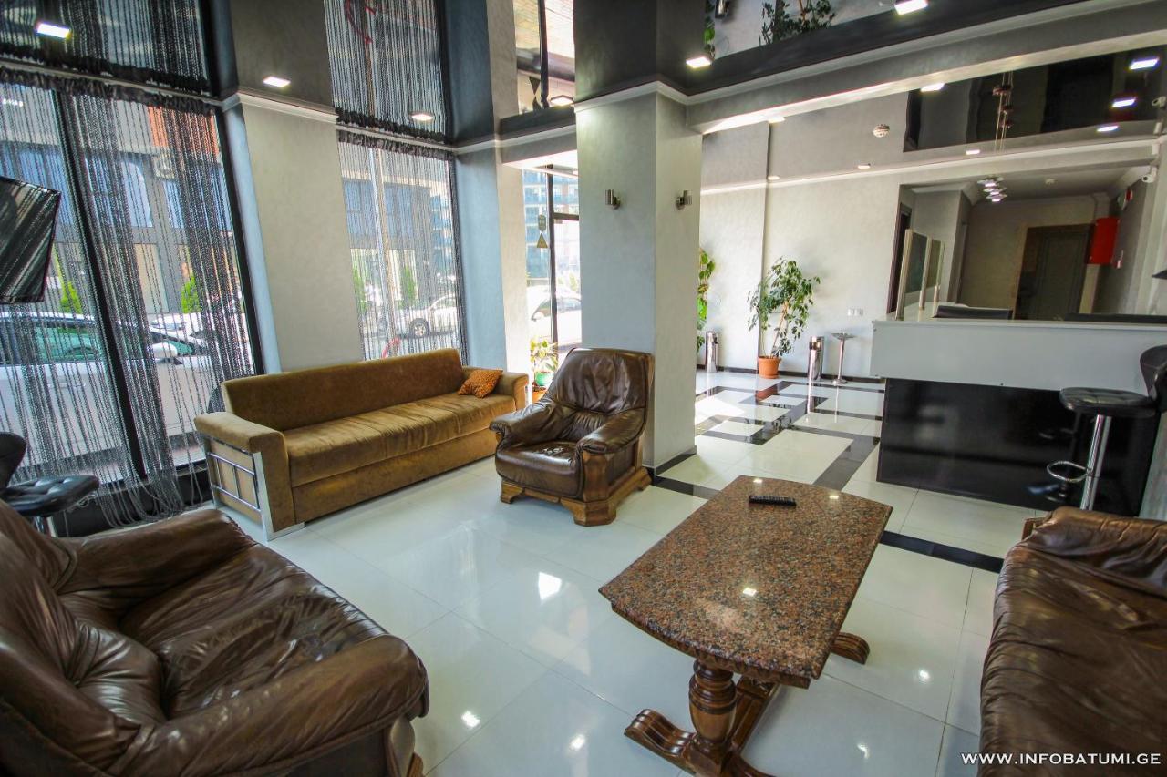 Hotel Batumi Inn 외부 사진