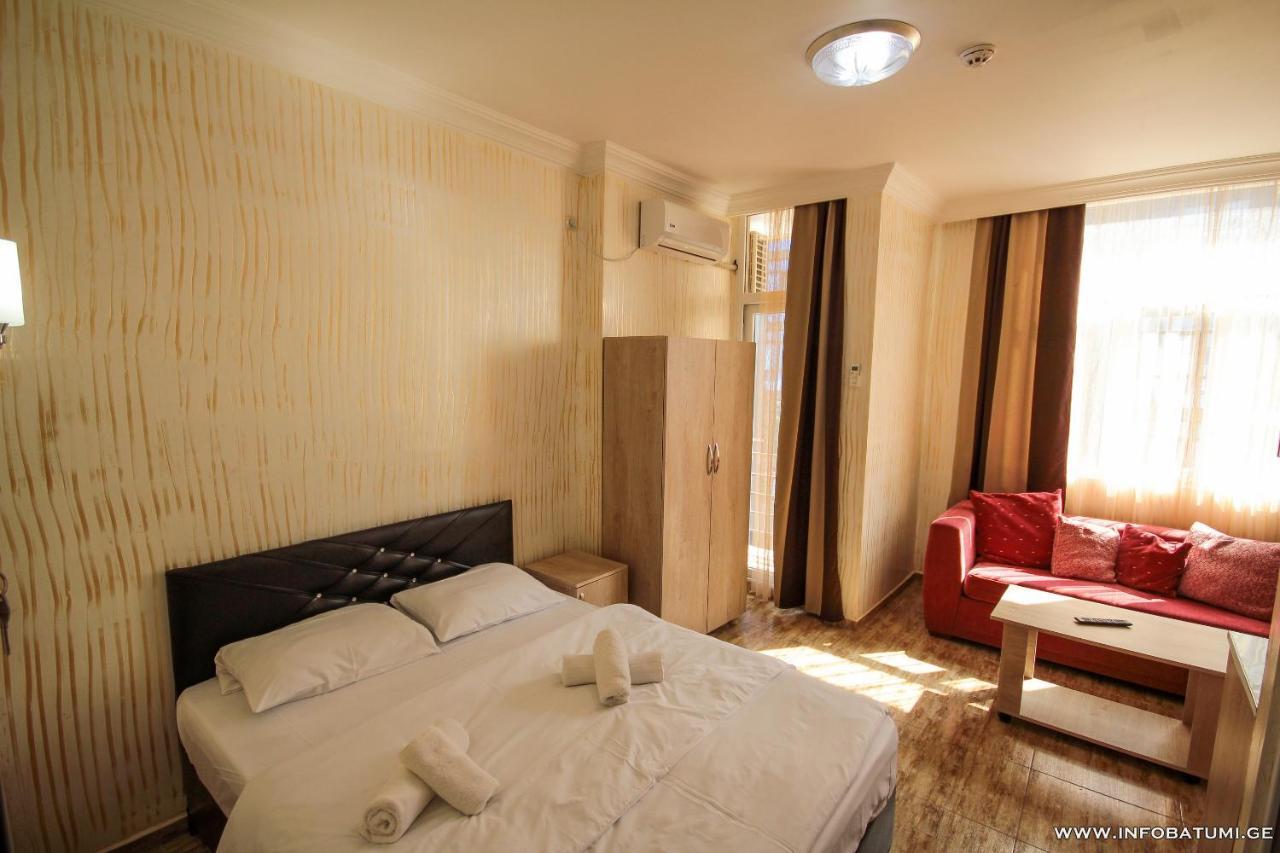 Hotel Batumi Inn 외부 사진