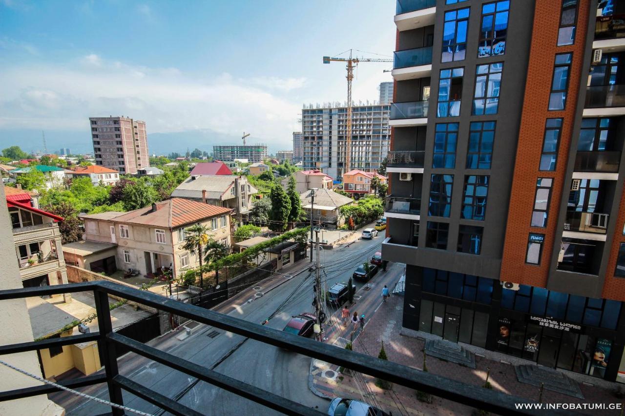 Hotel Batumi Inn 외부 사진