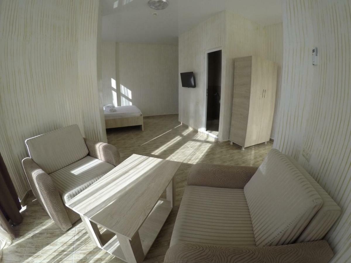 Hotel Batumi Inn 외부 사진